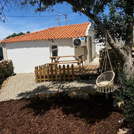 Modern With Private Patio Near Cascais & Sintra