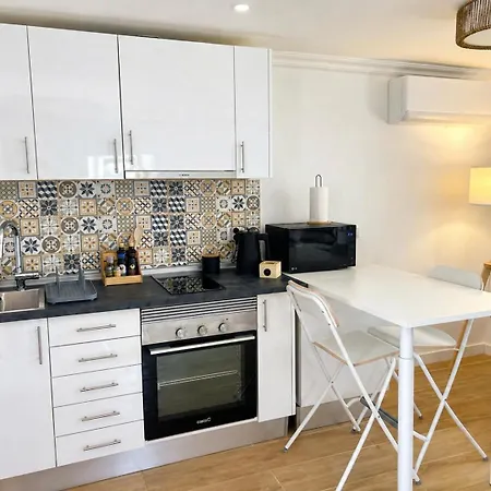 Modern With Private Patio Near Cascais & Sintra Dom wakacyjny Alcabideche